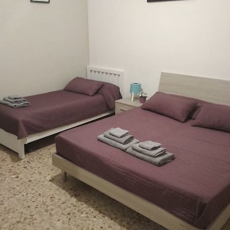 Start-Line Airport Pisa Bed & Breakfast ภายนอก รูปภาพ